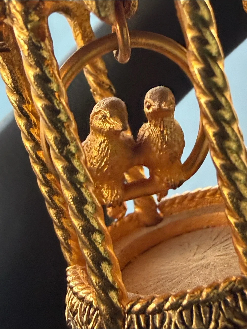 Vtg 60s Parfums Corday Birdcage Love Birds Solid Perfume Compact Pendant